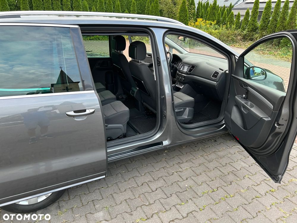 Volkswagen Sharan 2.0 TDI Comfortline DSG - 13