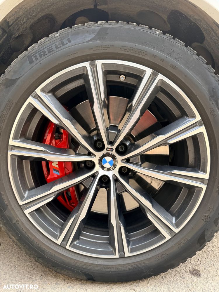 BMW X6 xDrive40d - 11