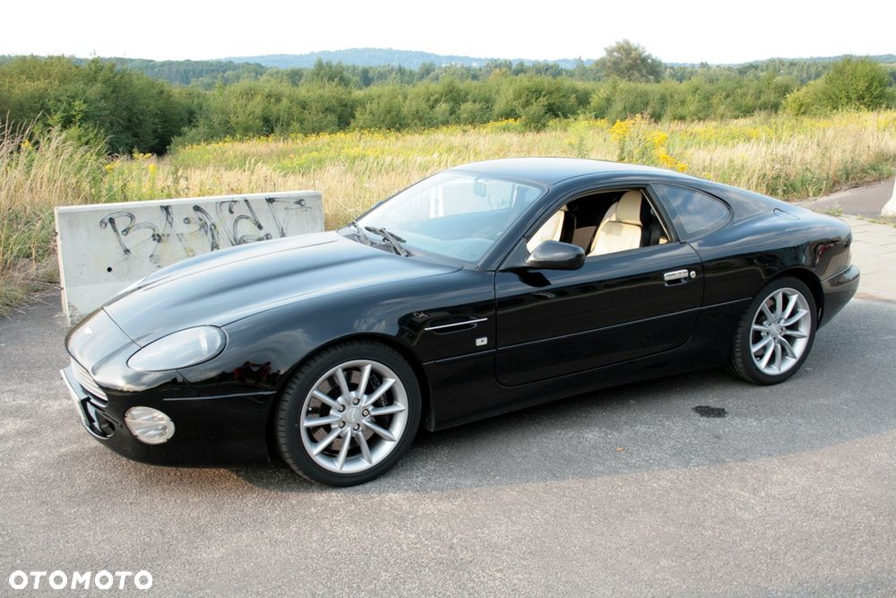 Aston Martin DB7 - 1