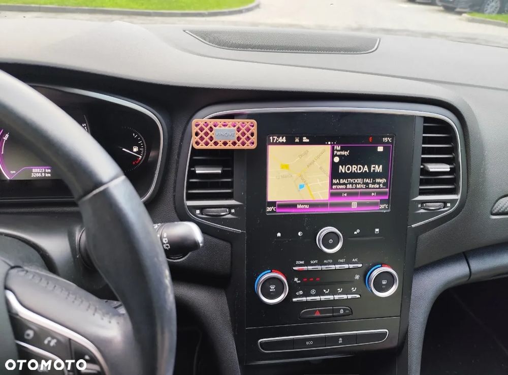 Renault Megane 1.2 Energy TCe Limited - 3