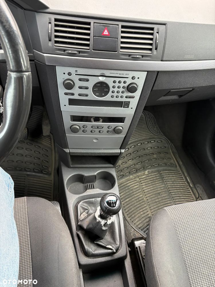 Opel Meriva - 9