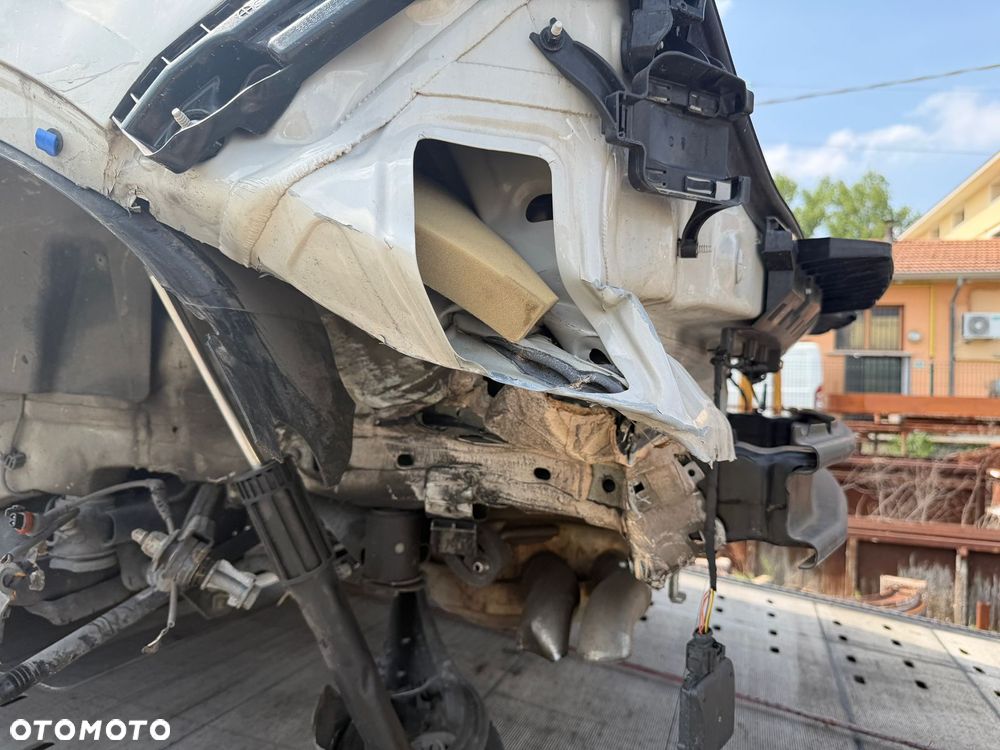 Volkswagen T-Roc 2.0 TDI SCR 4MOTION DSG R-Line - 27