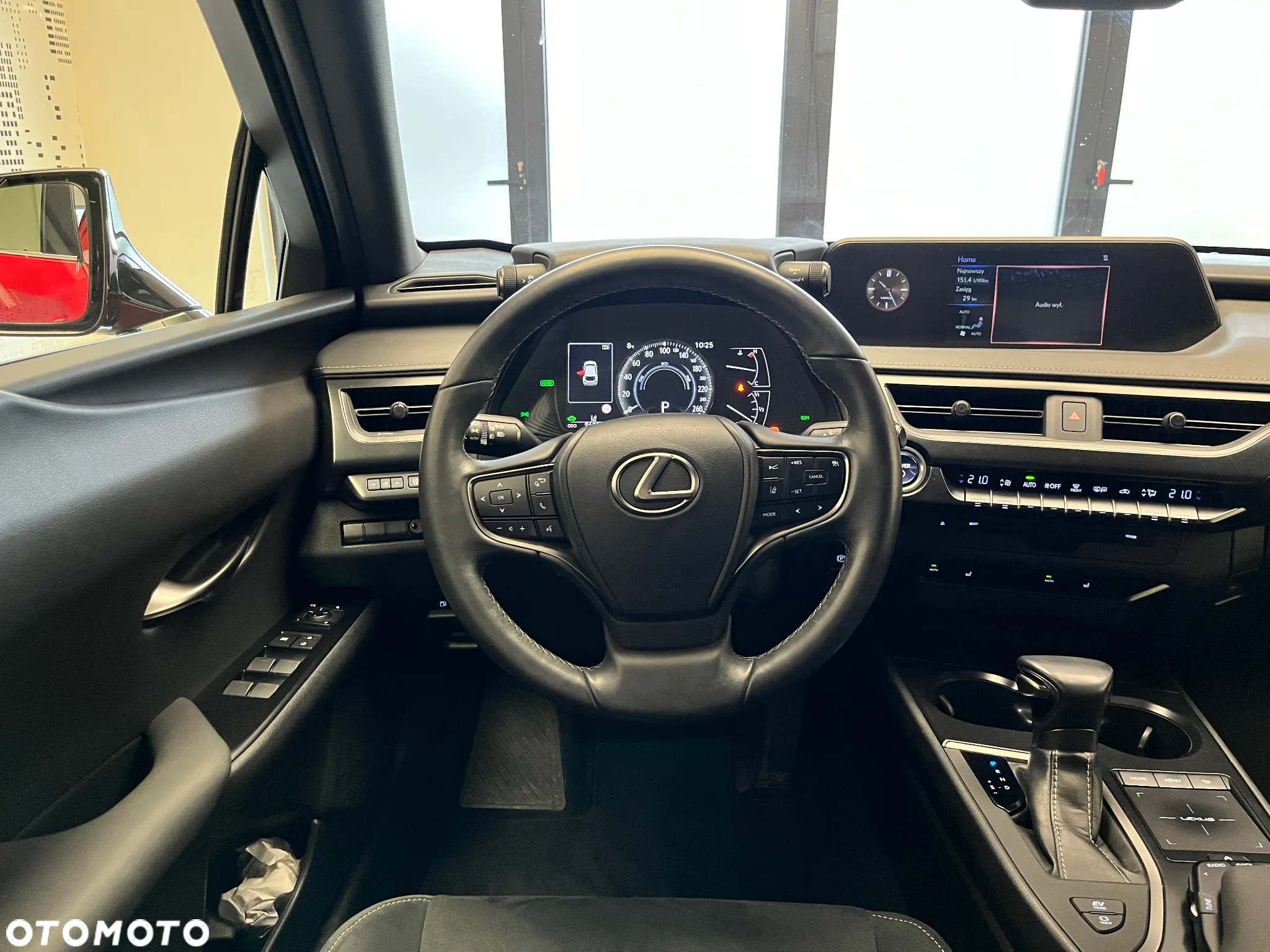 Lexus UX 250h GPF Business 2WD - 9