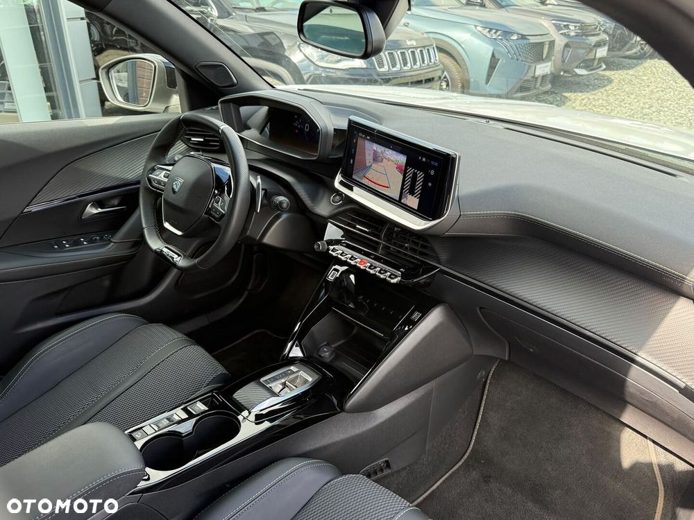 Peugeot 2008 - 30