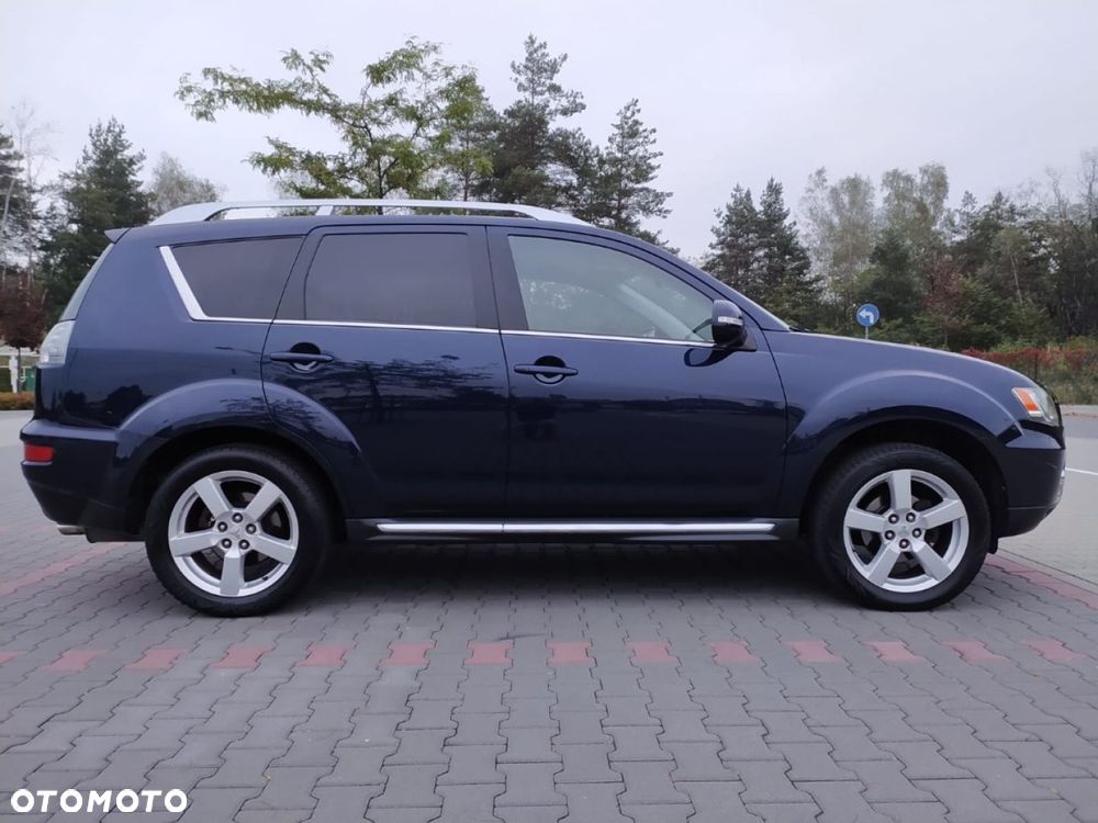 Mitsubishi Outlander 2.0 2WD Invite - 16