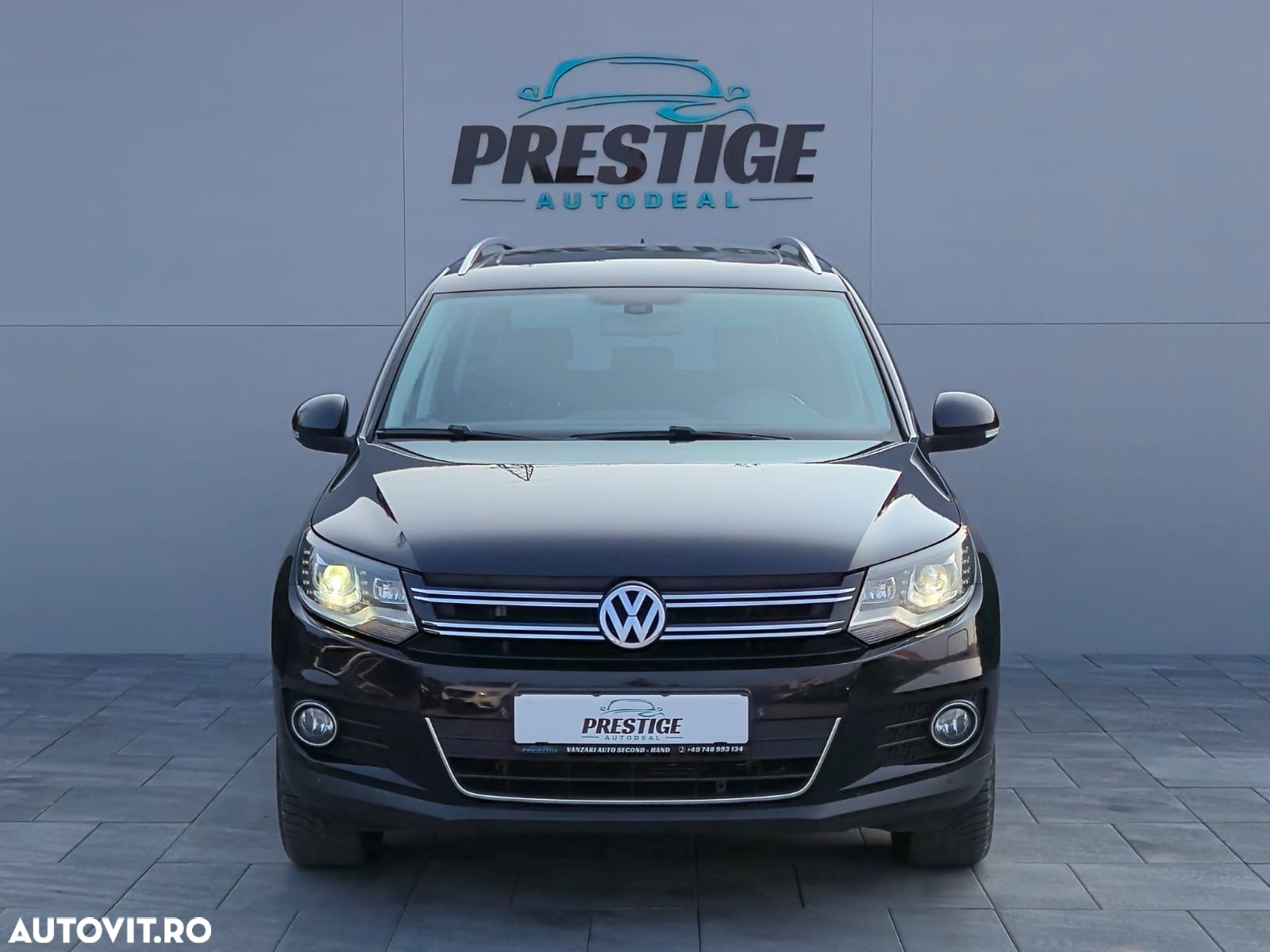 Volkswagen Tiguan 2.0 TDI 4Motion DSG Sport & Style - 3