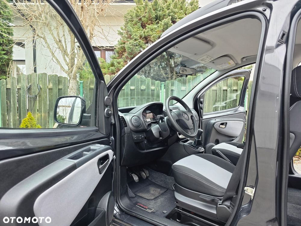 Citroën Nemo Multispace HDi 75 Attraction - 22