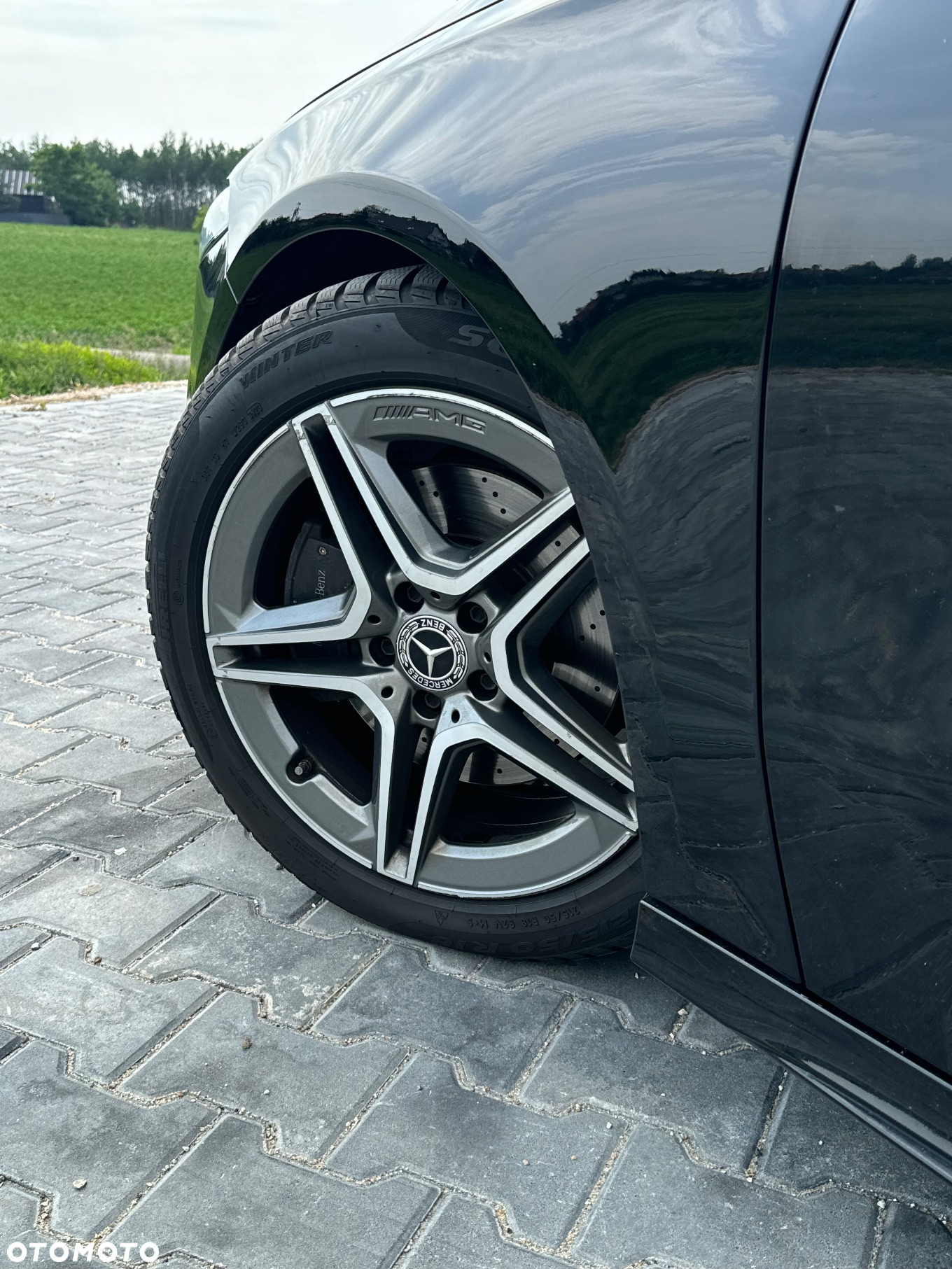 Mercedes-Benz Klasa A 220 4-Matic AMG Line 7G-DCT - 14