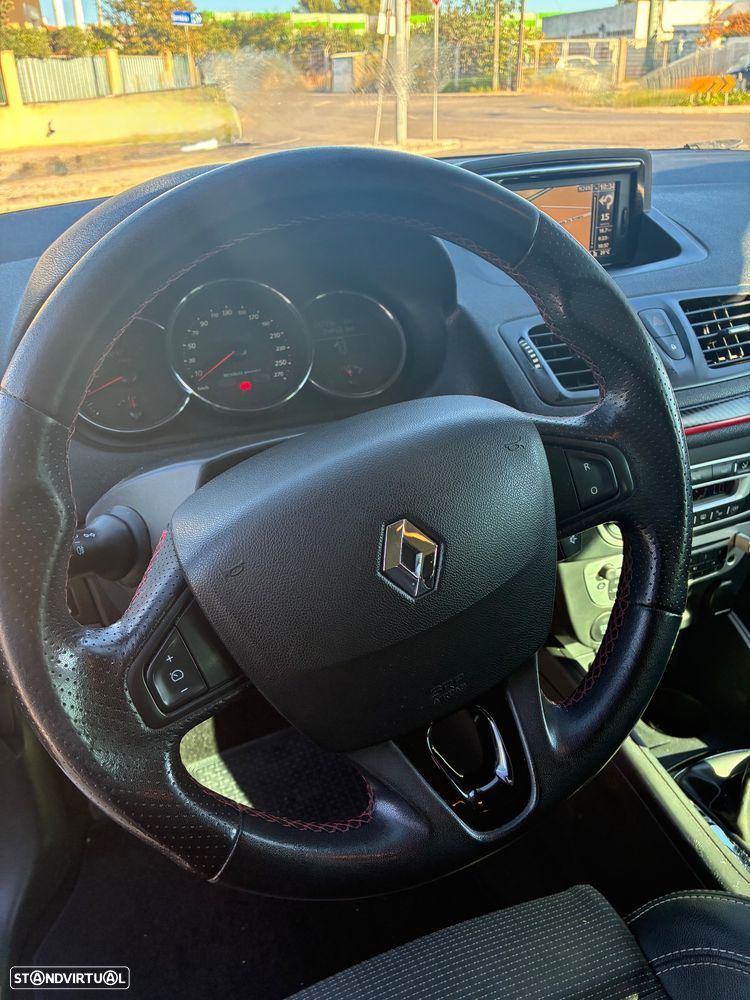 Renault Mégane Sport Tourer 1.5 dCi GT Line - 38