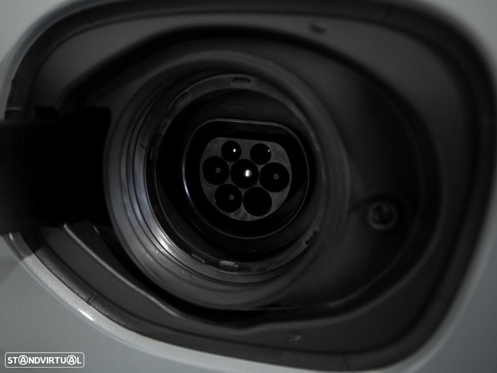 Volvo XC 60 2.0 T6 PHEV Inscription Expression AWD - 14