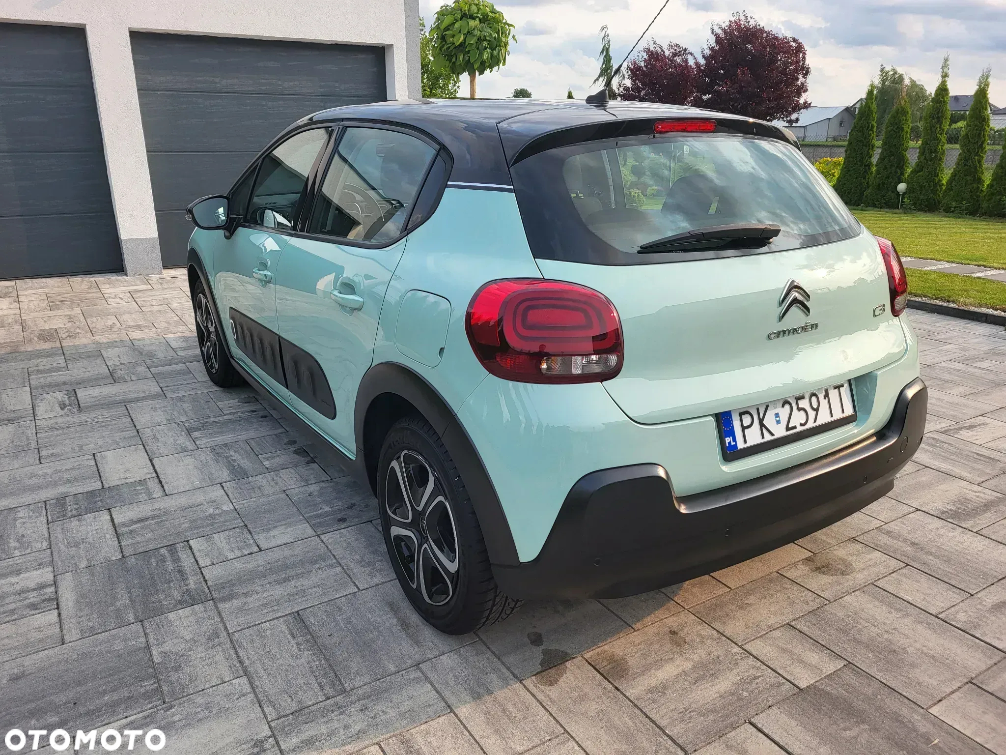 Citroën C3 1.2 PureTech Shine - 23
