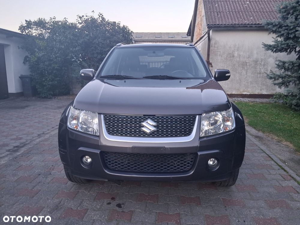 Suzuki Grand Vitara 1.9 DDiS Comfort DPF - 4