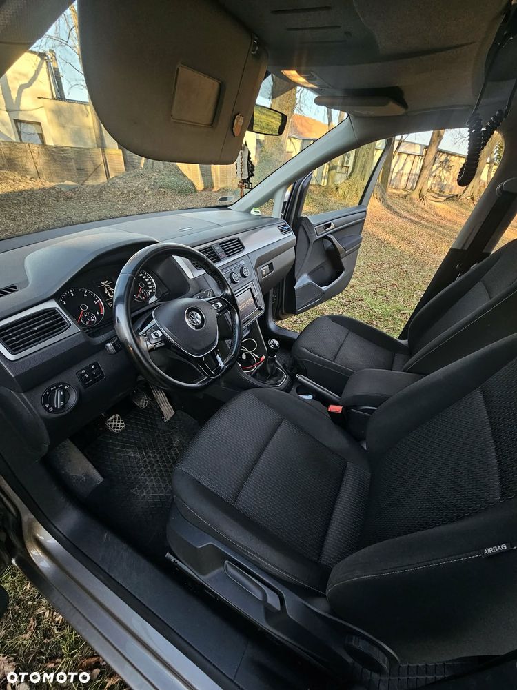 Volkswagen Caddy Maxi 2.0 TDI Trendline Mixt - 12