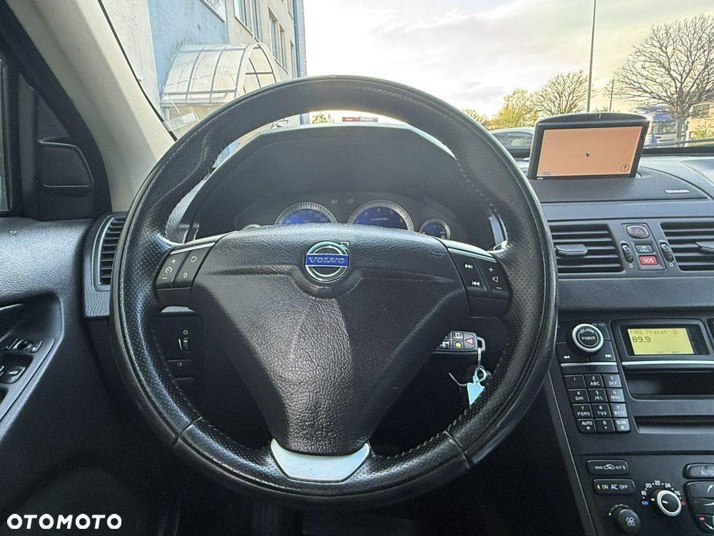 Volvo XC 90 - 23