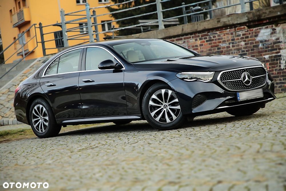 Mercedes-Benz Klasa E 200 mHEV Avantgarde 9G-Tronic - 4