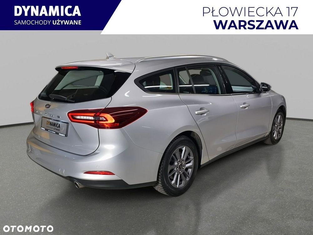 Ford Focus - 8