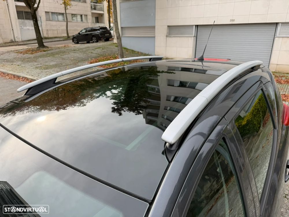 Peugeot 207 SW 1.4 Premium - 22