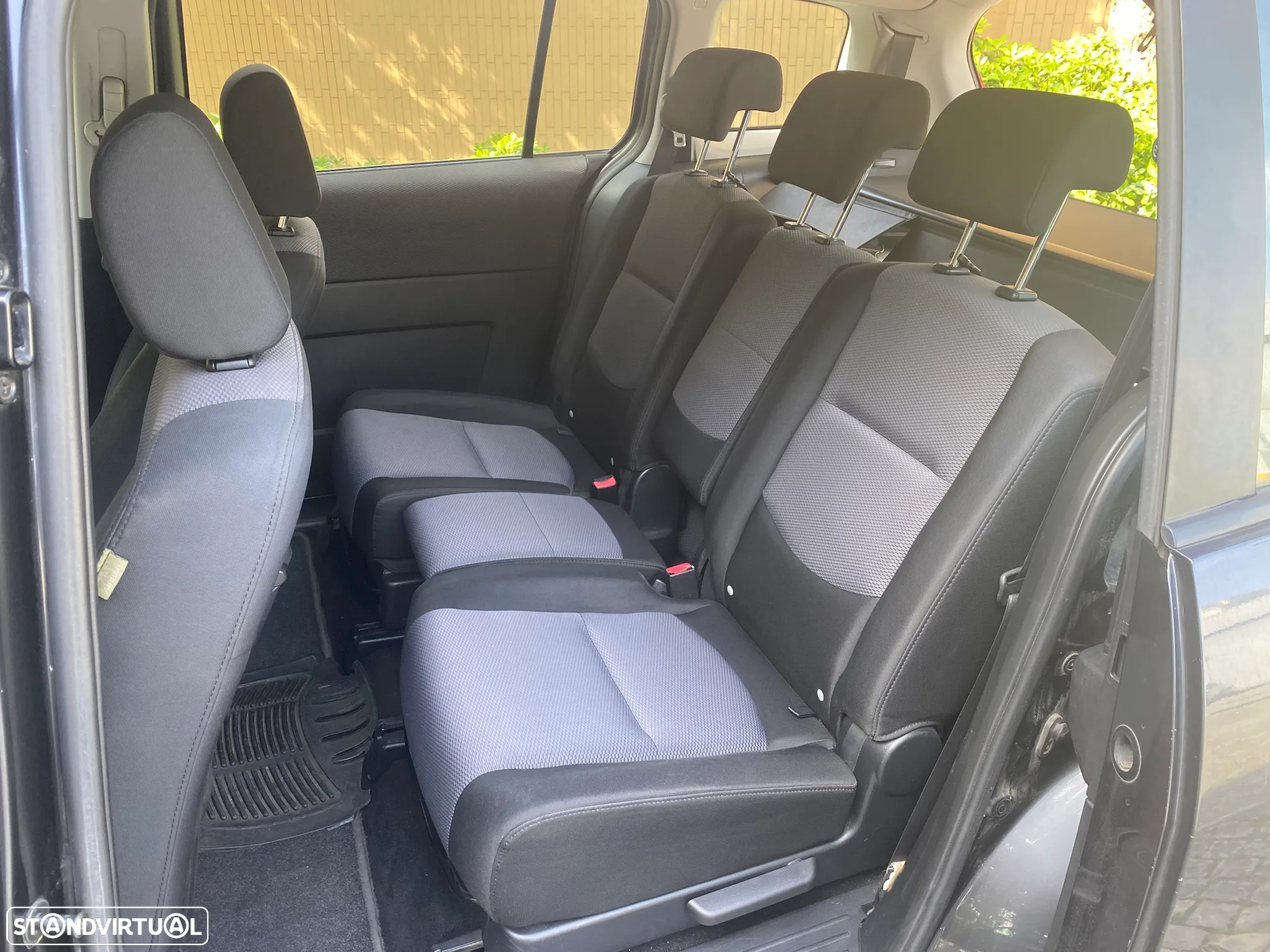Mazda 5 MZR-CD 2.0 Exclusive - 9