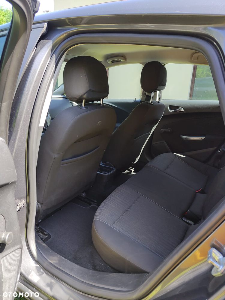 Opel Astra - 9