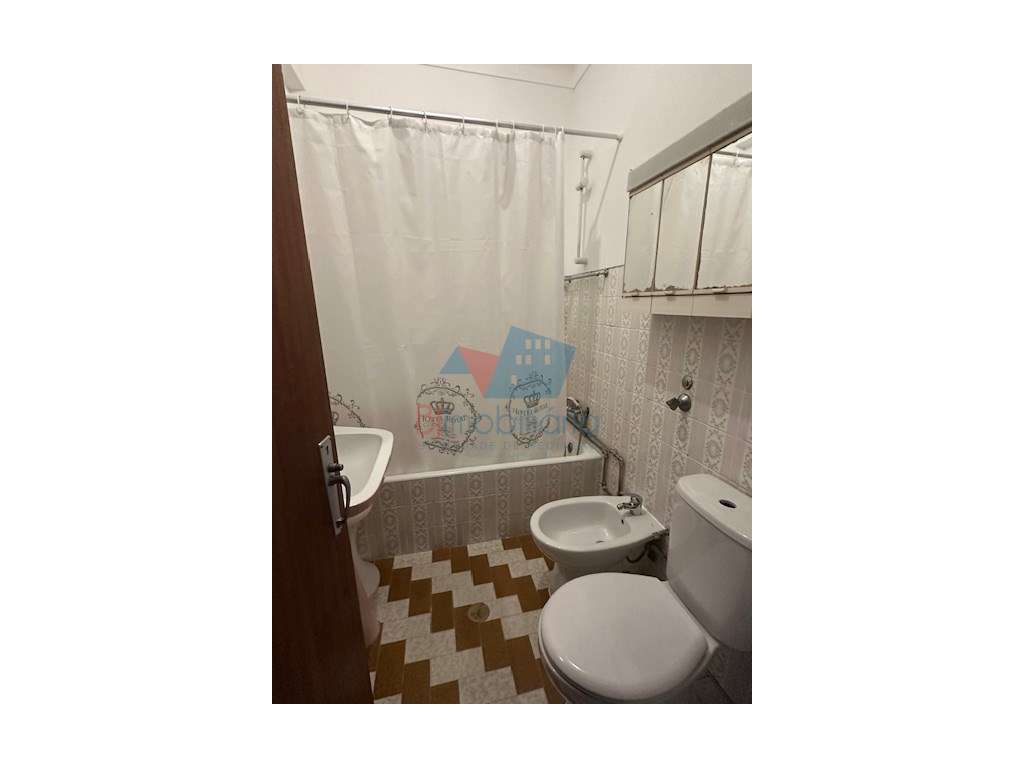 APARTAMENTEO T2+1 - Grande imagem: 4/9