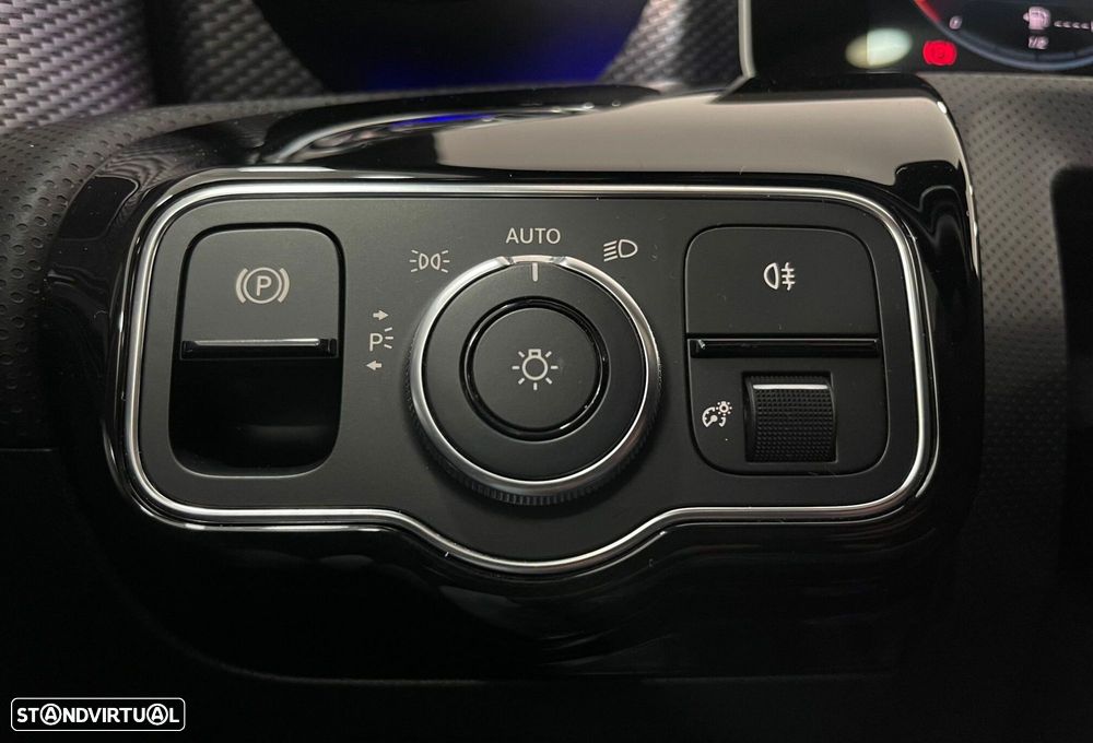 Mercedes-Benz A 200 d Progressive Aut. - 39