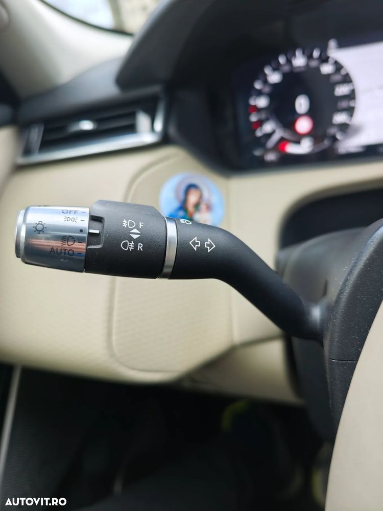 Land Rover Range Rover Velar - 23