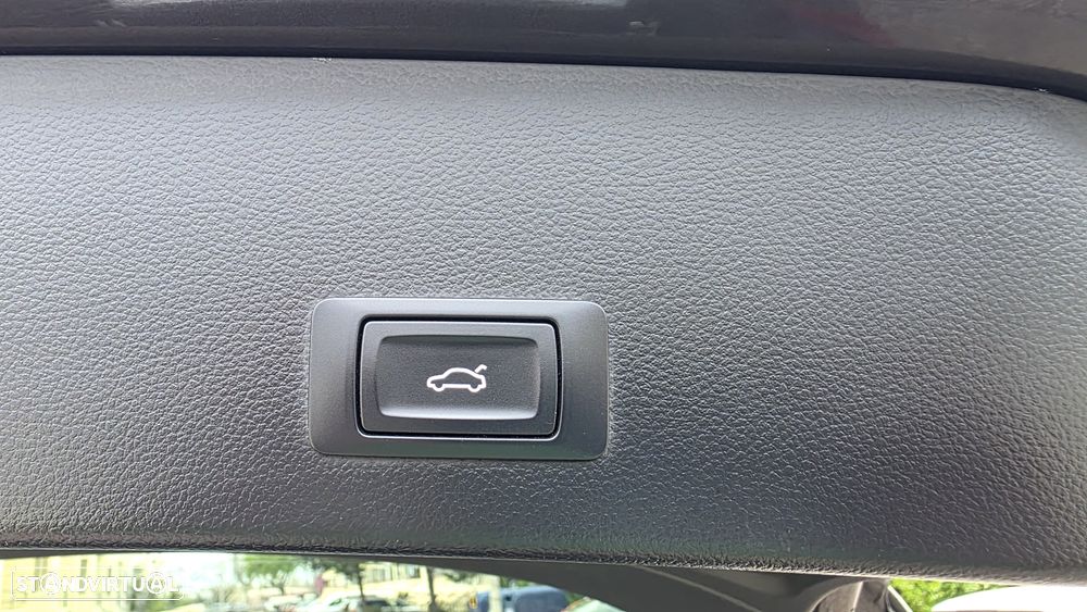 Audi A6 Avant 2.0 TDI Ultra S tronic - 19