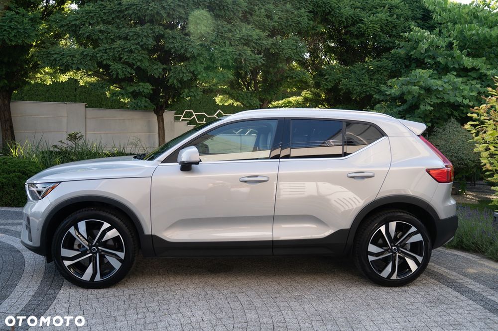 Volvo XC 40 B5 AWD Ultimate Bright - 2