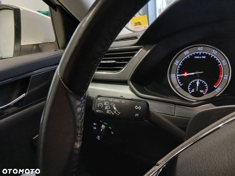 Skoda Superb 1.5 TSI ACT Ambition - 36
