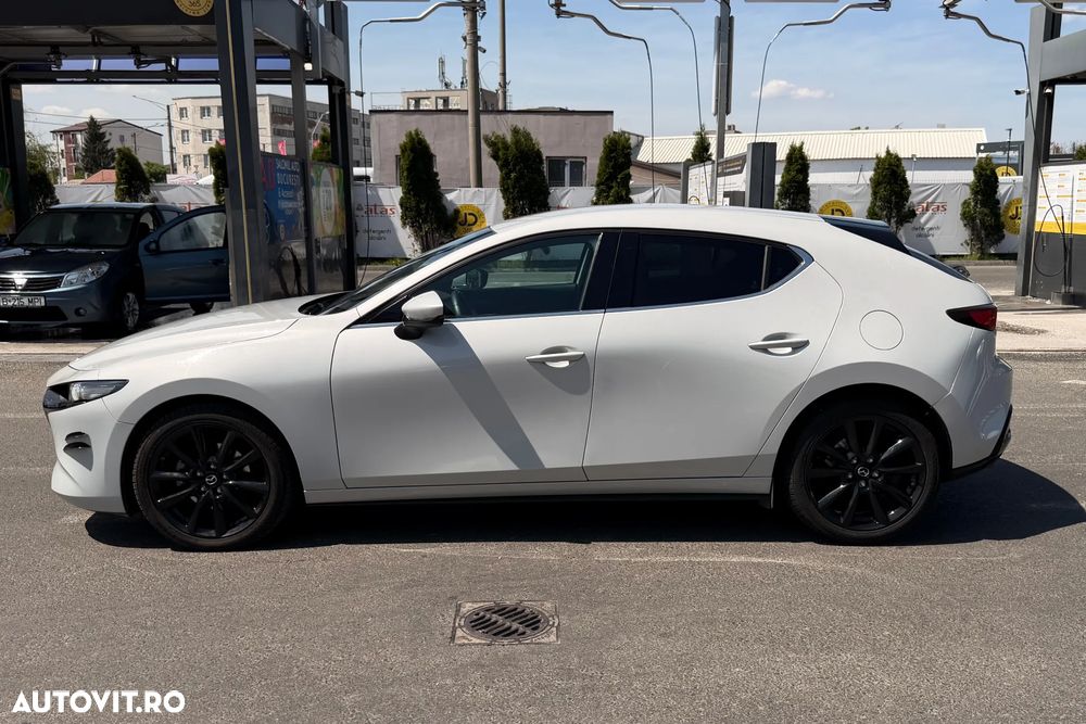 MAZDA 3 2025 — imagine 3