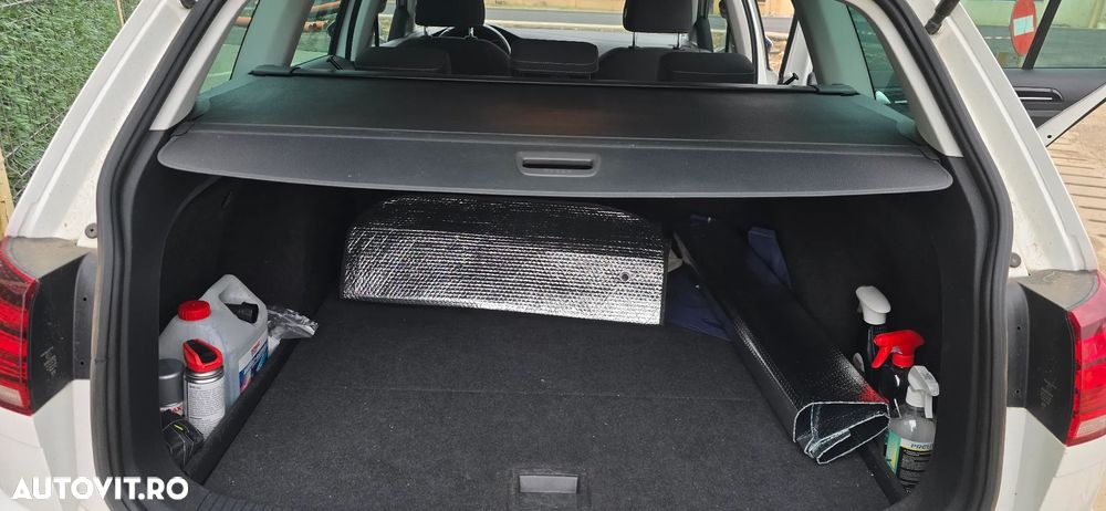 Volkswagen Golf 2.0 BlueTDI DSG Highline - 13