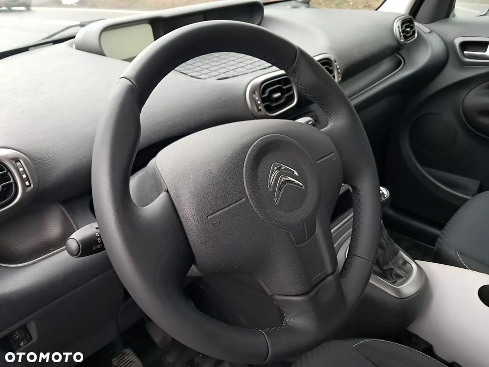 Citroën C3 Picasso 1.4i Attraction - 11