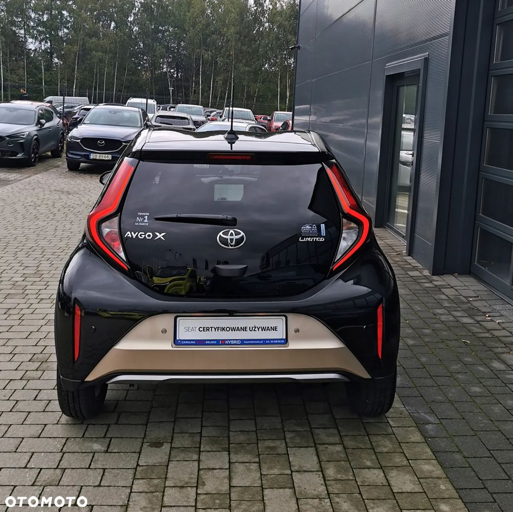 Toyota Aygo X 1.0 VVT-i Executive - 4