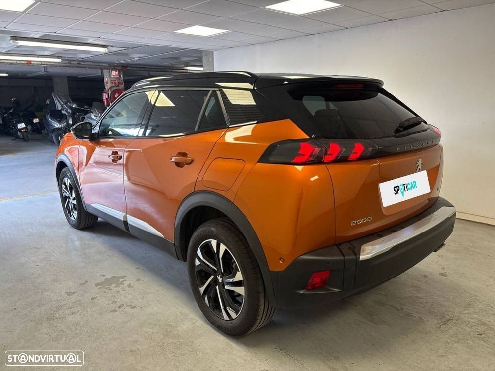 Peugeot 2008 1.5 BlueHDi GT EAT8 - 5