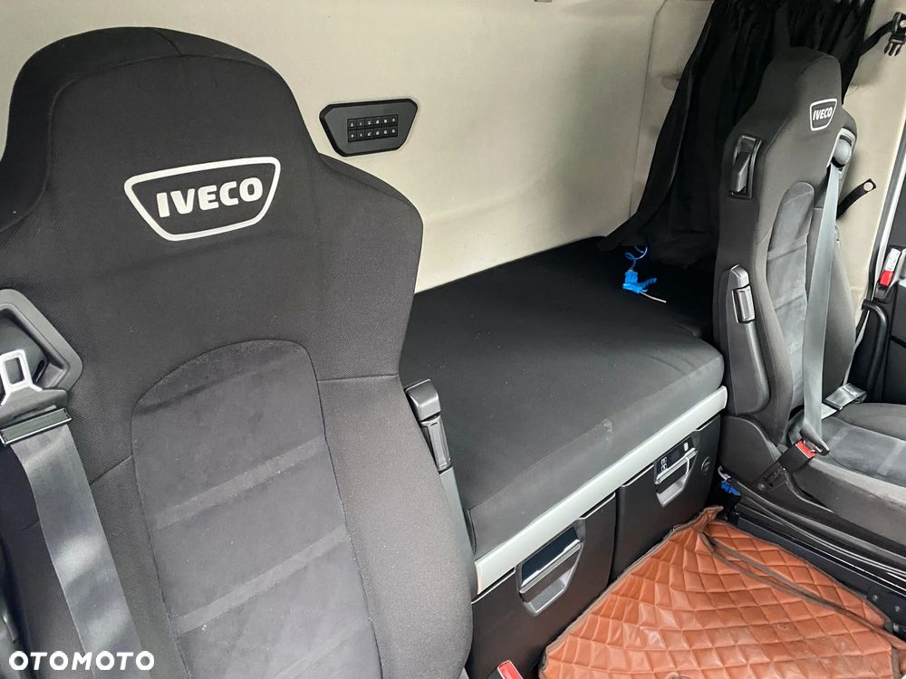 Iveco S-WAY AS440S49T/P (STANDARD) - 18