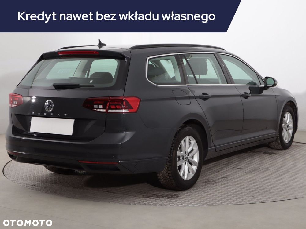 Volkswagen Passat Variant - 7