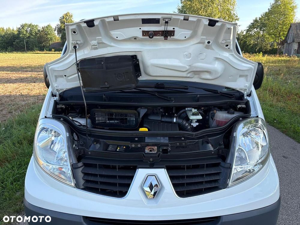 Renault Trafic - 10