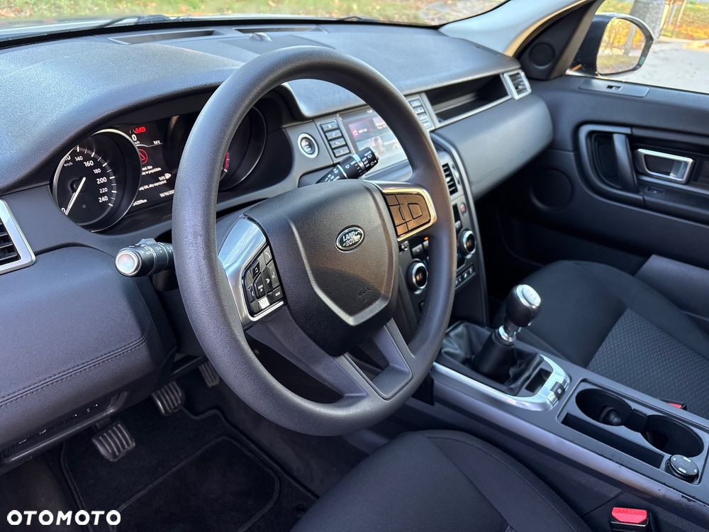 Land Rover Discovery Sport - 7