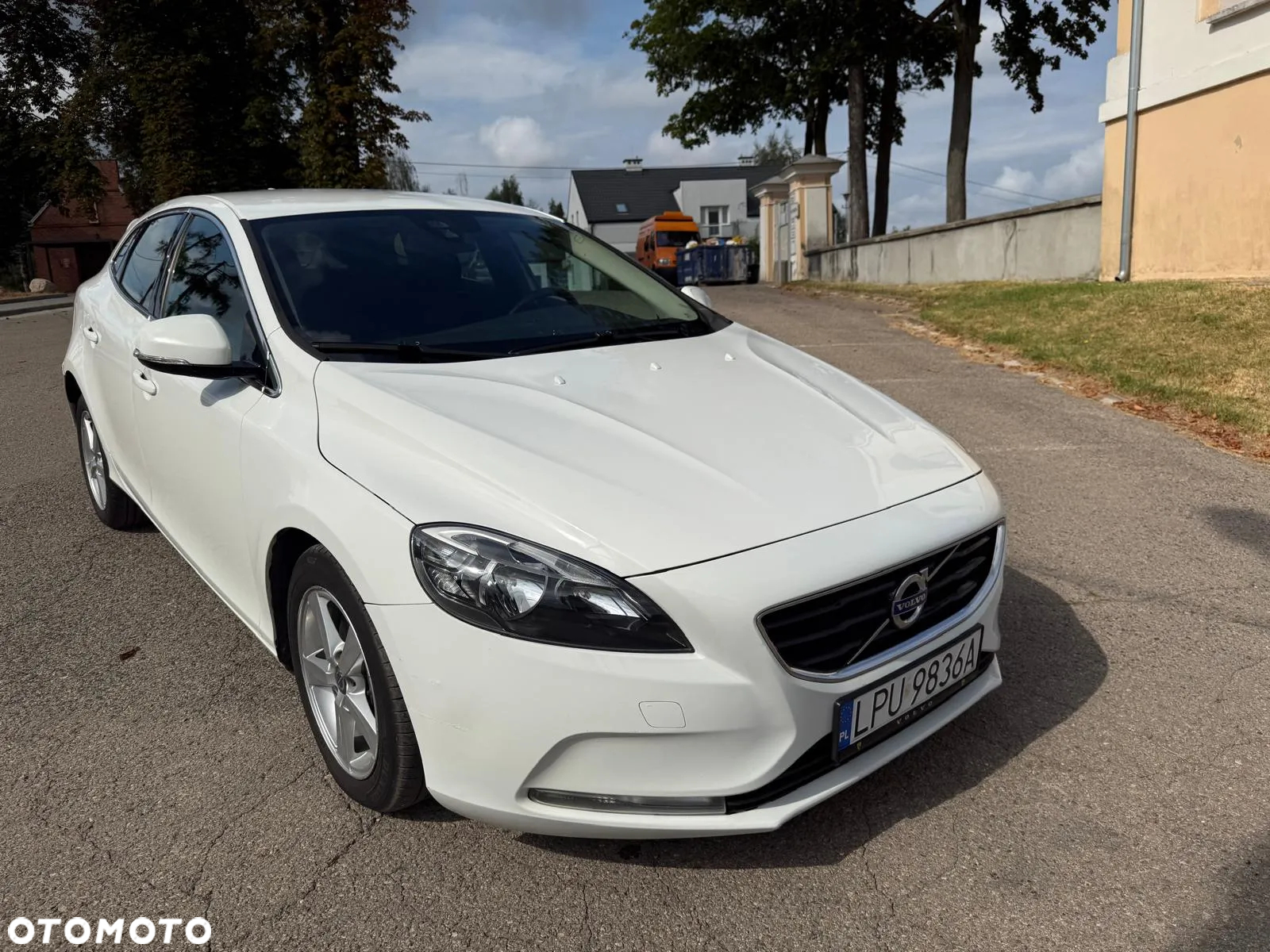 Volvo V40 D3 Drive-E Momentum - 6