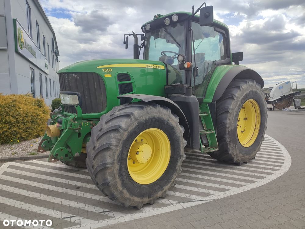 John Deere 7530 - 1