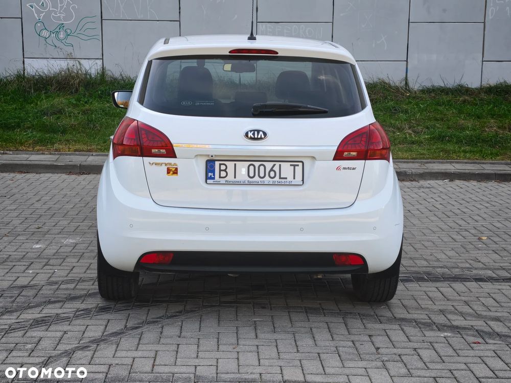 Kia Venga 1.6 Business Line - 6