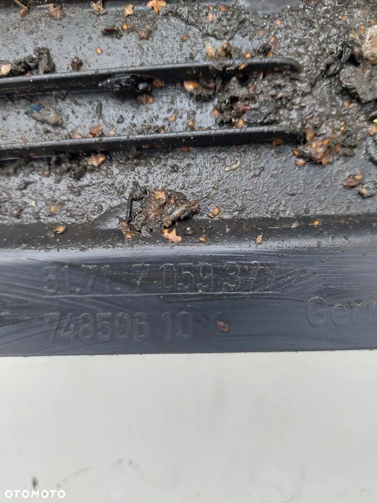 BMW 3 E90 E91 NADKOLE LEWY PRZÓD TYLNA CZĘŚĆ - 2