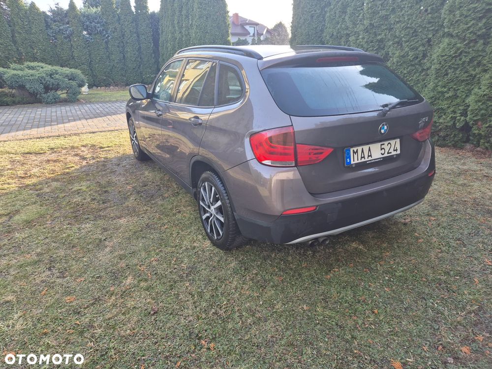 BMW X1 sDrive20i xLine - 6
