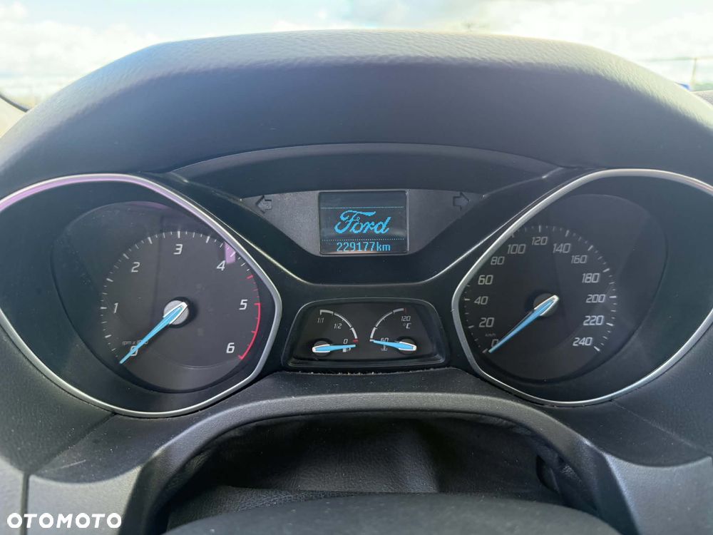 Ford Focus 1.6 TDCi Edition - 9