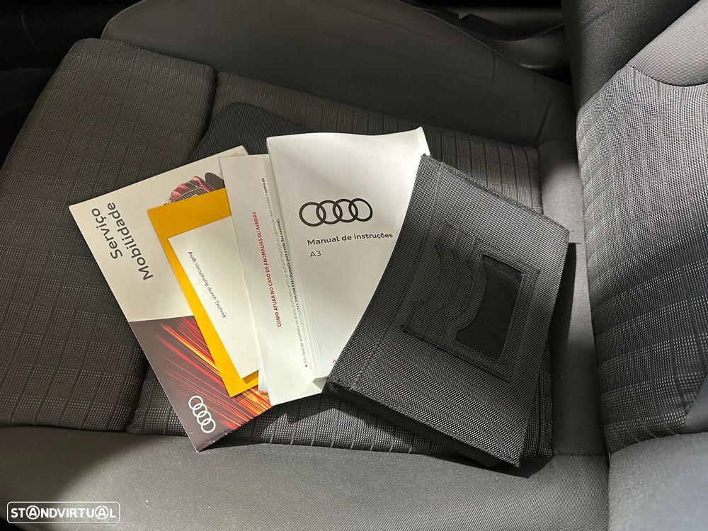 Audi A3 Cabrio 1.6 TDi S-line - 13