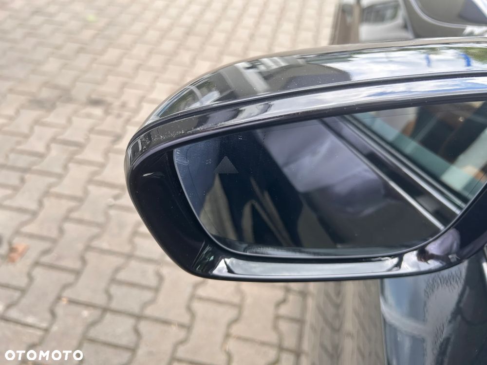 BMW Seria 5 530d xDrive mHEV M Sport sport - 7