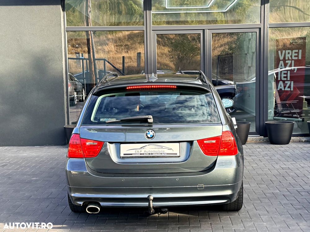 BMW Seria 3 318d DPF - 13