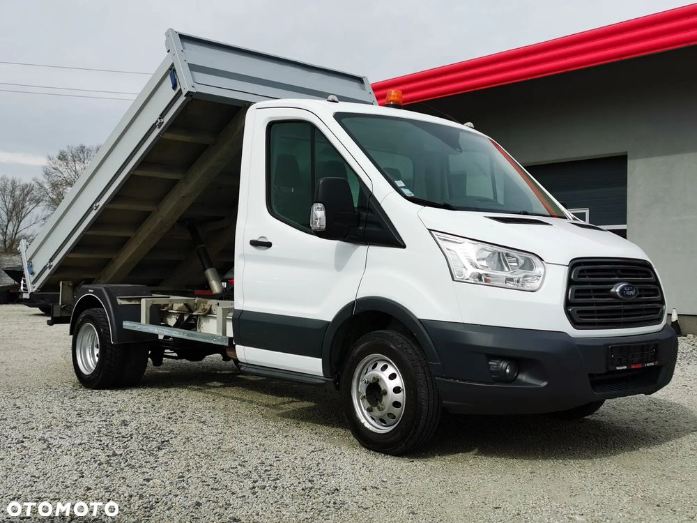 Ford Transit - 1