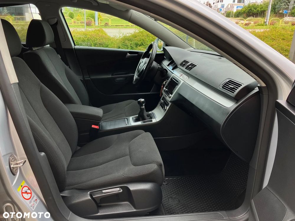 Volkswagen Passat 1.4 TSI Comfortline R-Style - 39