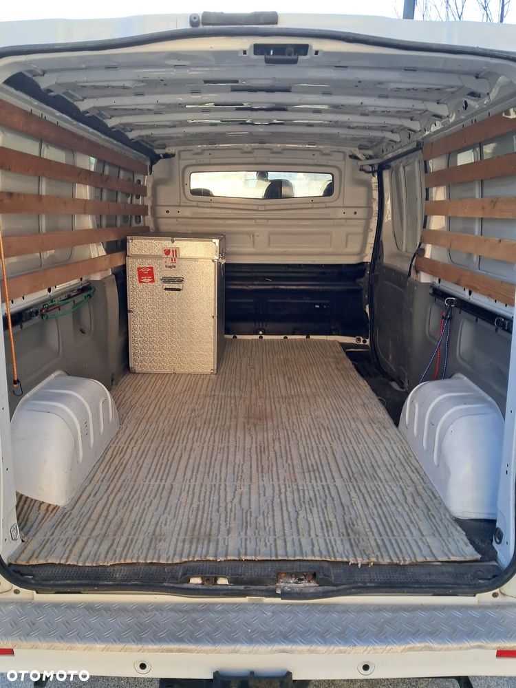 Opel Vivaro - 7